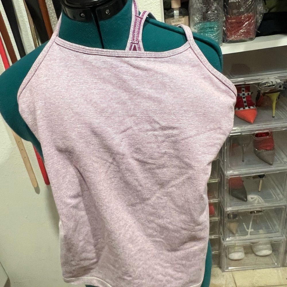 Lululemon Women's purple Halter Top